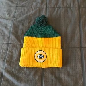 Green Bay Packer Knit Pom Hat
